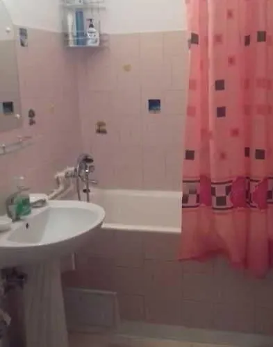 3 Cam Portul Turistic *